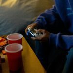 Los videojuegos pueden mejorar habilidades cognitivas como la memoria y la atención.